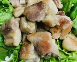 鶏もも肉●白だしのシンプルソテー&サラダ作り方2写真