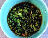 もやしとささみのニラ薬味ラーメン作り方1写真