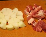 豚角切り肉と大根の五香粉炒め煮作り方1写真