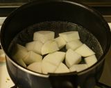 豚角切り肉と大根の五香粉炒め煮作り方2写真