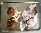 簡単！たらと野菜ときのこのレンジ蒸し作り方1写真