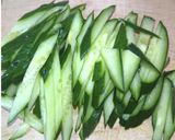 レタスきゅうりコーンサラダサク油揚げのせ作り方1写真