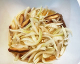 玉ねぎと焼き麩の卵とじ作り方3写真