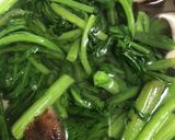 春菊と椎茸のやみつきラー油ナムル作り方3写真