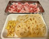 カリカリ☆豚肉れんこん炒め作り方1写真