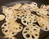 カリカリ☆豚肉れんこん炒め作り方2写真