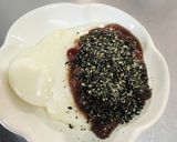 切り餅で簡単めちゃ旨♡黒ごま餡子もち作り方2写真