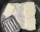 お餅リメイク！ツナトマトソースの餅ピザ作り方4写真