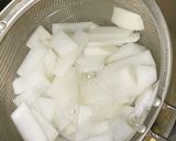 麻婆豆腐の素で麻婆春雨〈大根入り〉作り方3写真