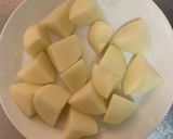旬で健康！豚肉と新じゃが、菜の花の煮物作り方2写真