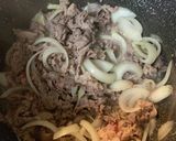 お手軽!ちゃちゃっと牛たま丼作り方1写真