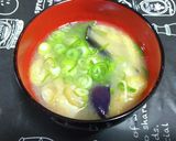 揚げなすのお味噌汁作り方3写真