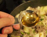 常備菜の流用♪カブの葉塩もみの炒め物作り方5写真