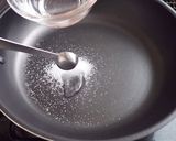 米粉のラング・ド・シャ　キャラメルナッツ作り方1写真