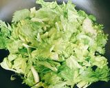 セロリの葉でタイ風炒め作り方3写真