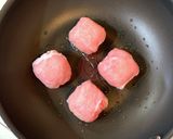 豚しゃぶ肉で♪肉巻きおにぎり作り方4写真