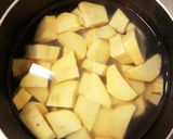 こっくり美味♡さつまいもと大豆の黒糖煮作り方1写真