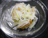 レンジで簡単！餃子とネギの白だし煮作り方2写真