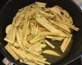 豚バラ肉とさつまいも豆板醤炒め作り方4写真