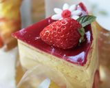 とろける触感が魅力♡苺の極上フレジエ作り方61写真