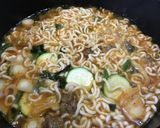 インスタント韓国ラーメン鍋作り方4写真