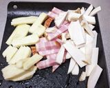 山芋とベーコンとエリンギのバター醤油炒め作り方1写真