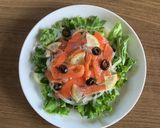 スモークサーモンとオリーブのサラダ作り方3写真