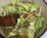 キャベツと根菜の炒めスープ作り方3写真