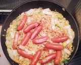 白菜とシャウエッセンの白だし焼きそば作り方3写真