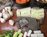 メインになる‼土鍋でコトコト煮込む豚汁作り方4写真