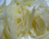 鶏肉とじゃがいもの炒め物作り方2写真
