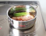 簡単にしっとり【鶏チャーシュー（煮鶏）】作り方2写真