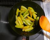 スターフルーツのナンプラー炒め作り方9写真