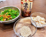 鶏皮と細切りピーマンの炒め物作り方1写真