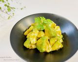 簡単絶品！やみつき♡アボカドのクリチ和え作り方3写真