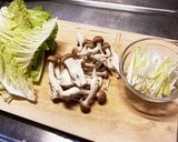 すき焼き風！ネギとしめじの牛肉巻き作り方1写真