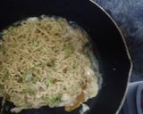 インスタントカップオムソバ作り方4写真