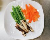 市販のタンメンにピリ辛ネギをトッピング作り方4写真