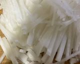 大根と油揚げの麺つゆ煮作り方1写真