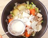 鶏肉と冬野菜の味噌クリームシチュー作り方6写真
