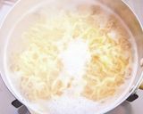 コーンバター辛味噌ラーメン作り方9写真