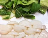 青梗菜とお餅でトッポギ炒め作り方1写真