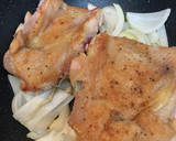 鶏モモ肉と玉ねぎのマキシム炒め作り方6写真