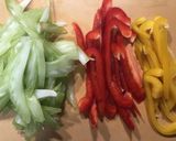 簡単♪セロリとパプリカの塩きんぴら作り方1写真