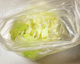 簡単！鮭のムニエル白菜クリームソースがけ作り方2写真