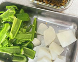 簡単！イカとピーマンの高菜炒め♪作り方1写真
