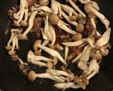 しめじと豚バラの卵中華炒め作り方5写真