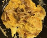 しめじと豚バラの卵中華炒め作り方10写真