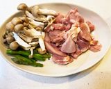 ハリッサを使った旨辛鶏肉のクリームパスタ作り方2写真