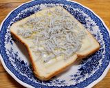 簡単！わかやまのしらすトースト作り方1写真